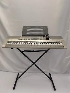 (B2292) Casio LK-270 Keyboard