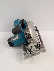 (B2273) Makita dss61 Saw - Photo 2