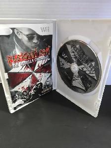 Resident Evil Umbrella Chronicles Wii - Photo 2