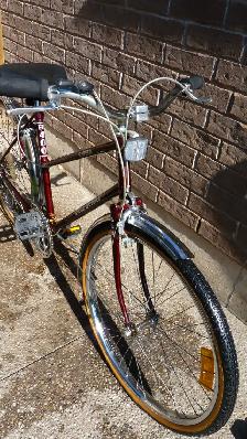 Ladies Cruiser Bicycle - Photo 3
