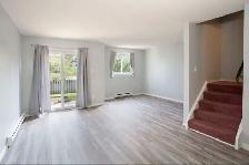 STUDENT RENTAL | WALK TO WESTERN UNIVERSITY | $750 PER ROOM - Photo 2