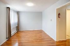 STUDENT RENTAL | WALK TO WESTERN UNIVERSITY | $750 PER ROOM - Photo 3