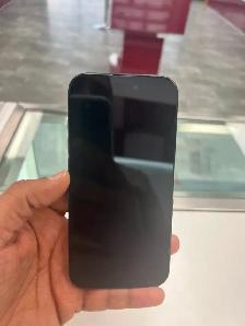 Preowned unlocked 1 2 Months Warranty iPhone15 128GB - Photo 7