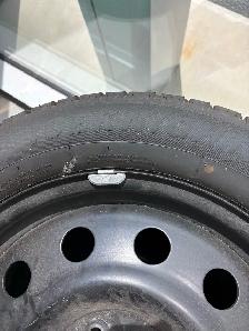 Winter Tire Set on Steel Rims 225/60/R18 - Photo 2