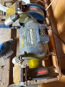 6in master craft bench grinder - Photo 4
