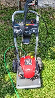 Briggs and Stratton 5HP Pressure Washer