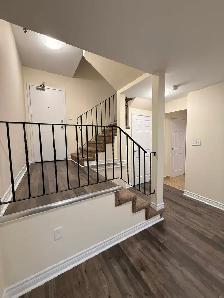 Spacious 2-Level 2BR w/ Private Deck - Heat/Water/PK Incl - Photo 2