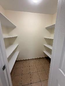 Spacious 2-Level 2BR w/ Private Deck - Heat/Water/PK Incl - Photo 6