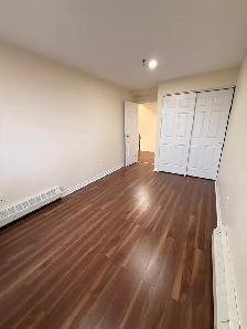 Spacious 2-Level 2BR w/ Private Deck - Heat/Water/PK Incl - Photo 12