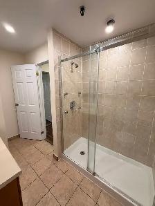Spacious 2-Level 2BR w/ Private Deck - Heat/Water/PK Incl - Photo 17