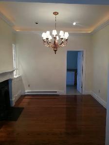 Top Floor 2BR Flat w/ Hardwood - 1168 South Park Unit C - Sept 5