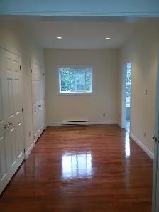 Top Floor 2BR Flat w/ Hardwood - 1168 South Park Unit C - Sept 5 - Photo 17