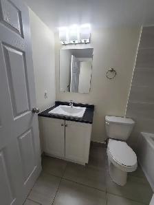 Renovated 1BR w/ Balcony & Dishwasher - 5511 Charles - Heat/Wat - Photo 5