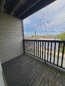 Renovated 1BR w/ Balcony & Dishwasher - 5511 Charles - Heat/Wat - Photo 8