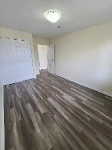 Renovated 1BR w/ Balcony & Dishwasher - 5511 Charles - Heat/Wat - Photo 9