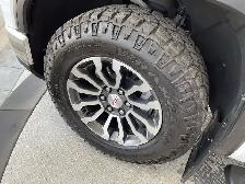 2024 GMC Sierra 1500 Crew Cab Short Box 4-Wheel Drive SLE LOW KM - Photo 18