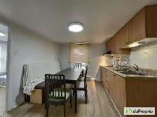 A small single house with 2 bedrooms, in Gatineau Aylmer - Photo 2