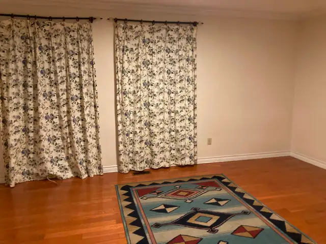 Master Bedroom for Rent