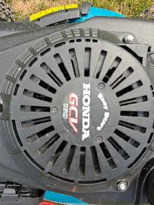 Honda - Yardworks - lawn mower - Photo 2