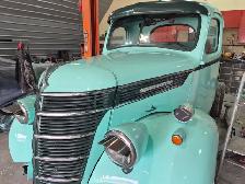Selling my collection. 1957 Oldsmobile,1938 International, 2001 - Photo 4