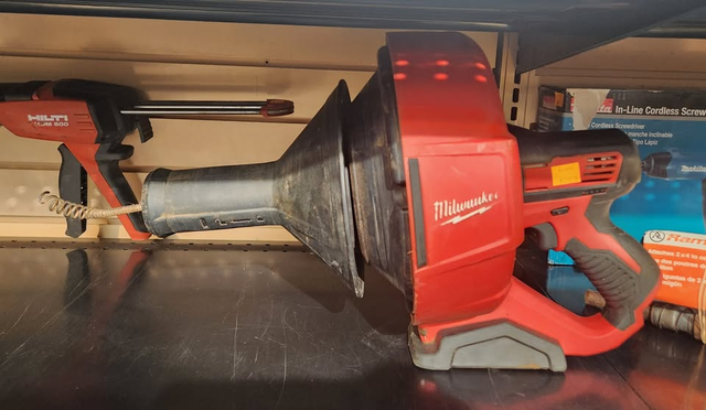 Milwaukee Cordless Drain Snake 2571-20