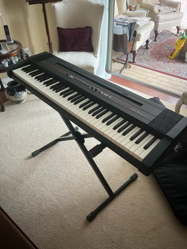 Roland EP-77 Digital Piano