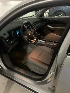 Chevy Malibu - Photo 4