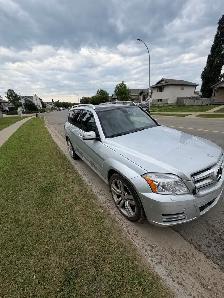 2011 Mercedes-Benz GLK 350 4MATIC - Photo 2