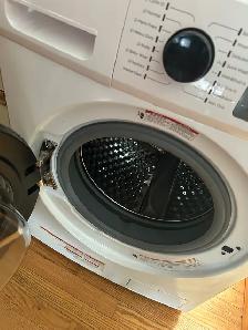 All in one ventless washer dryer - Photo 2