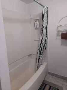Room for Rent - Photo 4