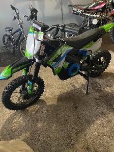 appolo dirtbike new - Photo 2