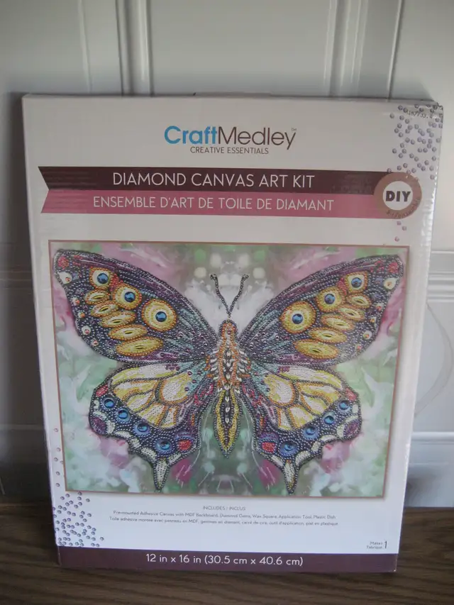 Diamond canvas art kit - new