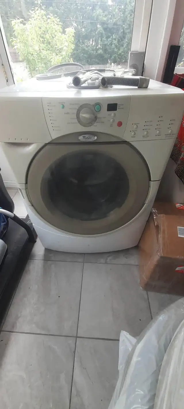 À donner! Laveuse et sécheuse