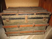 ANTIQUE TRUNK for SALE