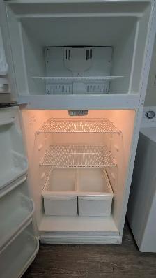 White Frigidaire Refrigerator - Photo 3