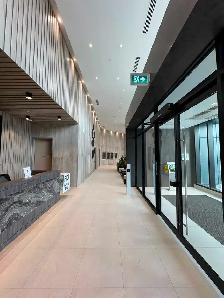 2 Bedroom   1 Bathroom Condo for Lease in Vaughan - Photo 2