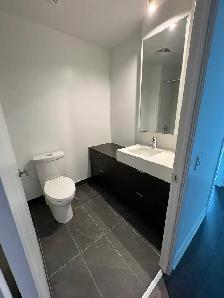 2 Bedroom   1 Bathroom Condo for Lease in Vaughan - Photo 5