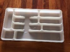 GRAND PLATEAU D'USTENSILES POUR CUISINE 20'LONGx11'LARGE: $5.00 - Photo 2
