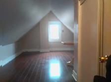 location! Unfurnished room shared house near subway - Photo 4