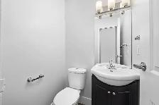 4 Bedroom Apartment for Rent - 7280 Darcel Ave - Photo 16