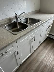 GREAT VALUE FOR 2 BEDROOM TOWNHOME IN NORTH LONDON - Photo 4