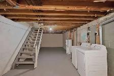 GREAT VALUE FOR 2 BEDROOM TOWNHOME IN NORTH LONDON - Photo 13
