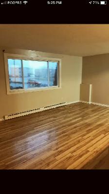 2 bedroom apartment for rent west side (heat included) Sept.1 - Photo 2