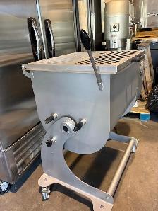 NELLA COMMERCIAL MEAT MIXER 265/LB CAPACITY - Photo 5