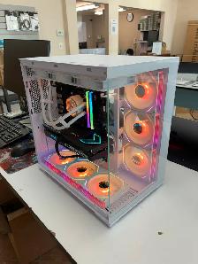 4K Gaming Beast: Ryzen 7 7800X3D   RTX 5070 - Photo 5