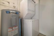 NEW Luxury 1 Bed Apartment - In the Heart of West Broadway! - Photo 8