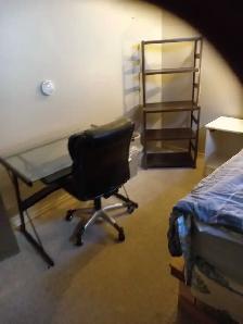 Room for rent - Photo 4