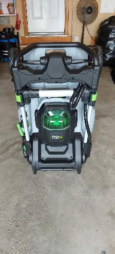 EGO 21' 56V Cordless Lawnmower - Photo 5