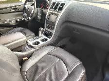 2010 GMC Acadia suv - Photo 3
