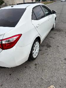 2014 Toyota Corolla - Photo 2